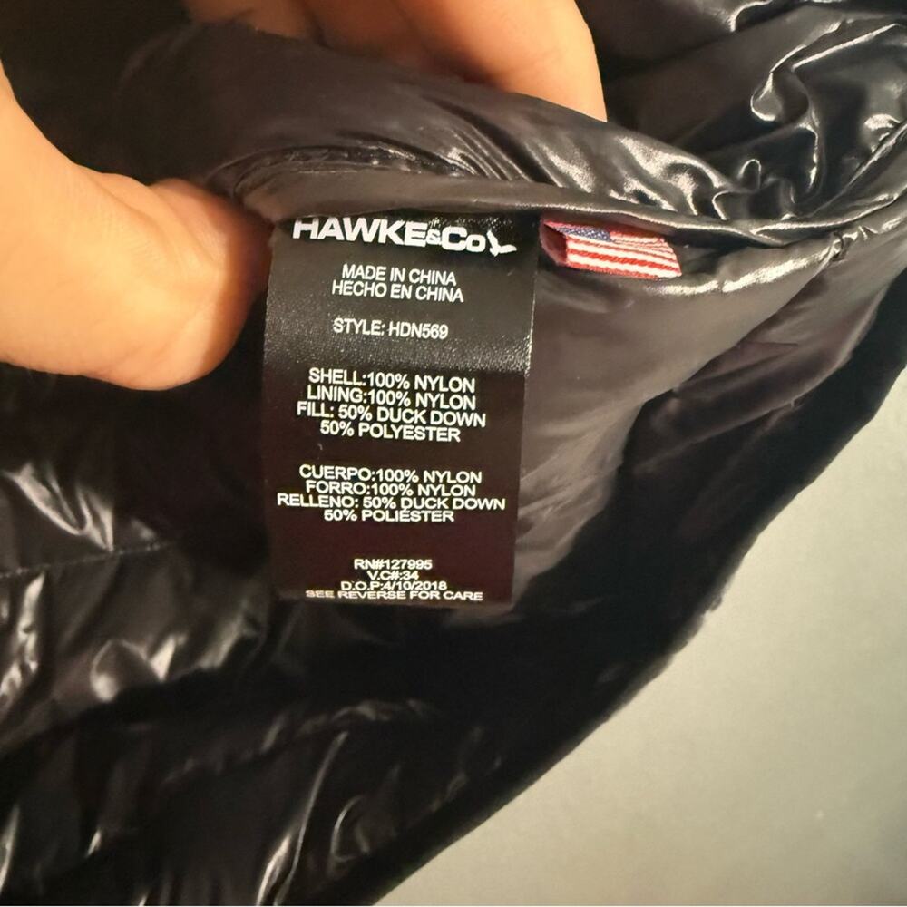 Hawke & Co NWT Black Down Packable Vest Size M - Picture 8 of 8